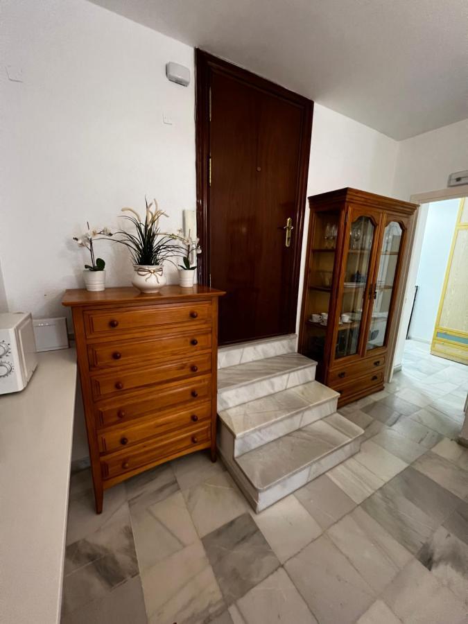 Synergy Apartment, 2 Bedroom, City Center By Namaste Elite Torremolinos Buitenkant foto