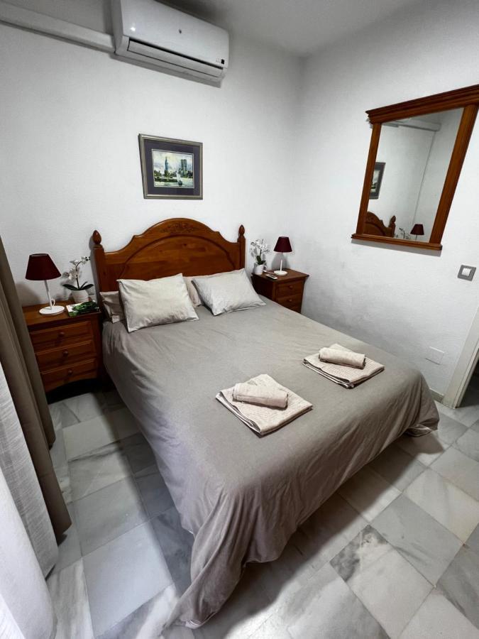 Synergy Apartment, 2 Bedroom, City Center By Namaste Elite Torremolinos Buitenkant foto