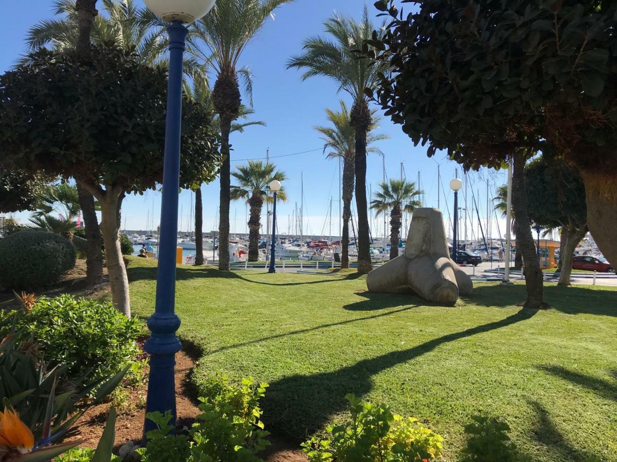 Synergy Apartment, 2 Bedroom, City Center By Namaste Elite Torremolinos Buitenkant foto